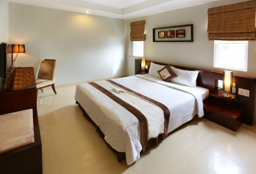 Sanouva buget hotel in district 1 Ho Chi Minh City  2